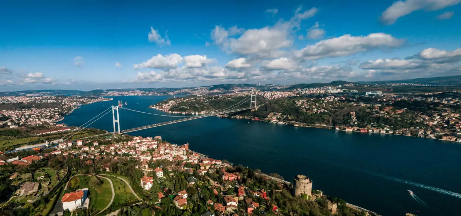 Istanbul Spring Discovery